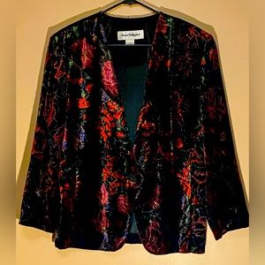 Norton McNaughton WOMEN'S Size 12 Vibrant Velvet Floral Blazer / Jacket.